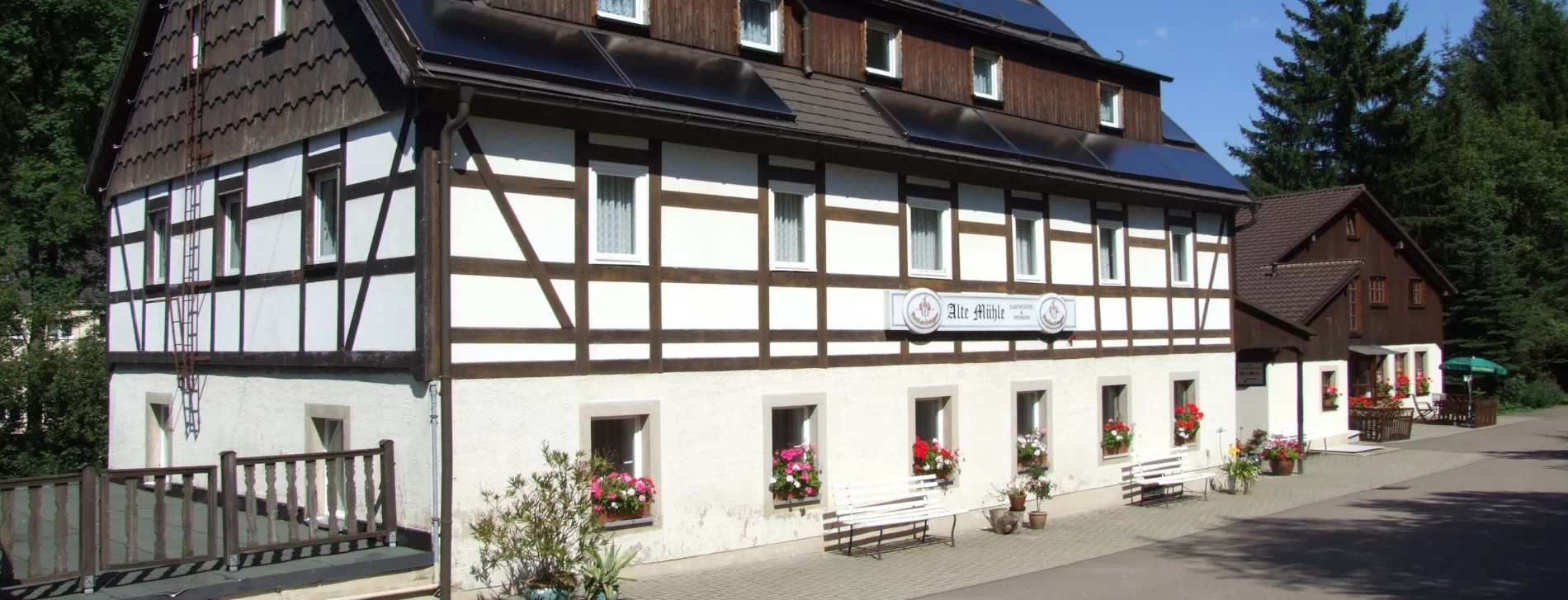 Pension »Alte Mühle« & Ferienhaus »Am Oberen Muldental« Holzhau Bergstraße Abzweig Siedlerweg